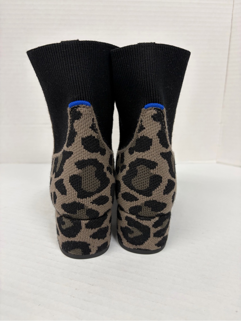 Rothy’s The Classic Boot Gray Black - Knit Cool Cat (Leopard Print) Size 9.5 - Picture 7 of 11